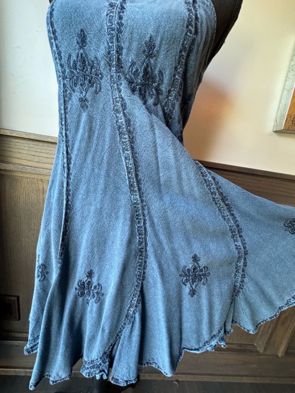 Braja Exclusives boho hippie Washed Denim-Look Embroidered Sundress 17.5 Ptp - Picture 6 of 8